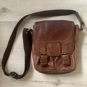 Fossil Leather Messenger Bag book bag school bag Back to school‎